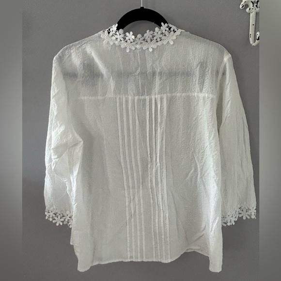 Women’s top unbranded size large - Picture 2 of 5